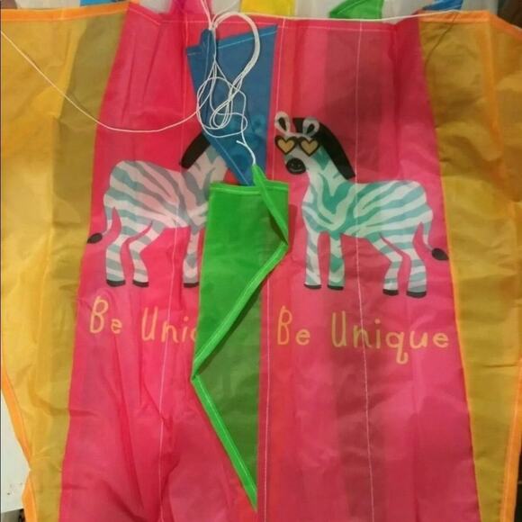 Flying Pocket Kite NEW 4 THEMES - YOU PICK Ankyo - Picture 1 of 11